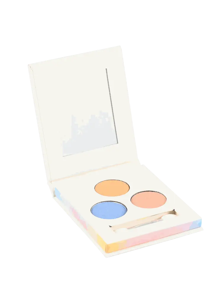110110_Palette-3-été_3-eyeshadow-palette-summer__02.webp
